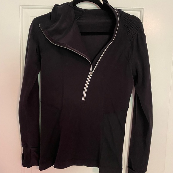 Lululemon fitted pullover half zipper - Picture 3 of 4
